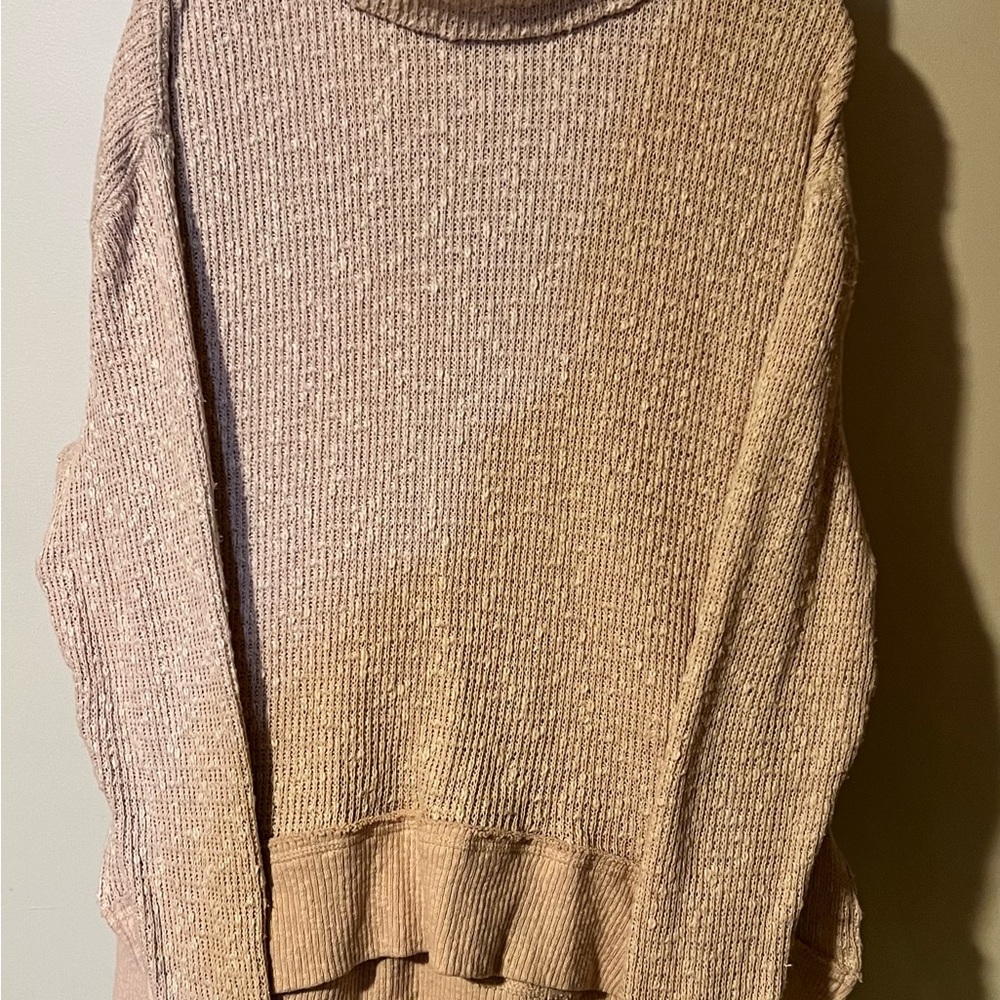 We The Free Free People Tommy Turtleneck Sweater. Size medium - Picture 3 of 6